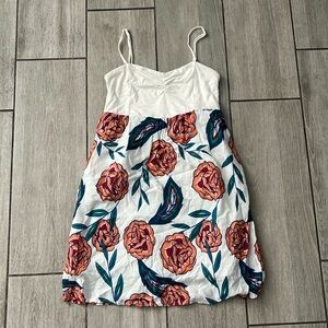 Roxy Rose Floral Print Dress Size Medium